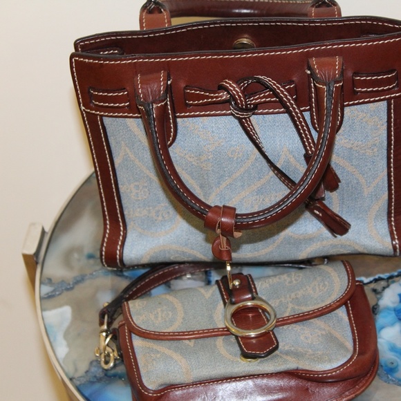 Vintage Mini Dooney and Bourke Purse and Wallet - Picture 2 of 8